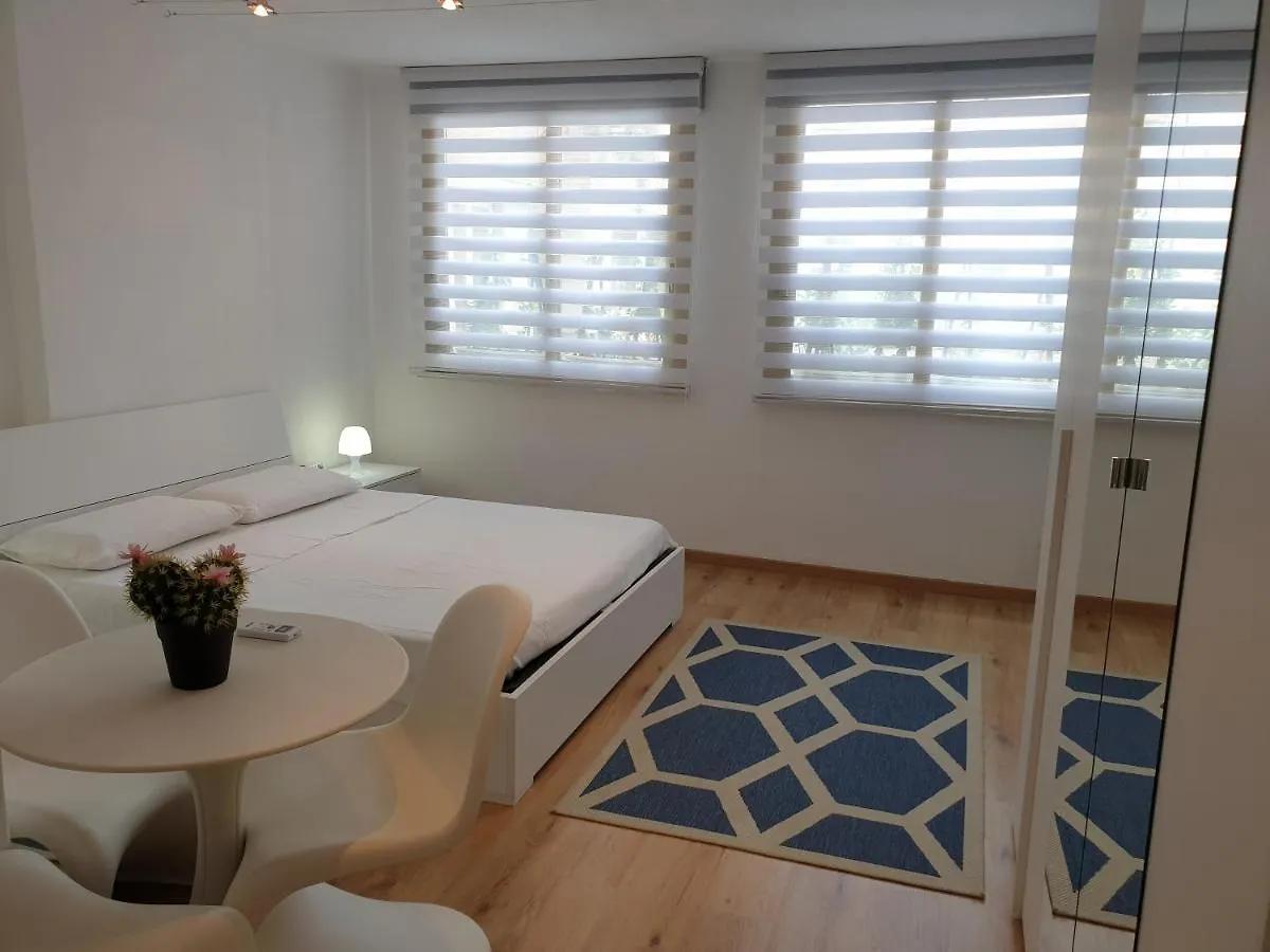 Central City Rooms Olbia Guest house